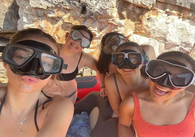 From Split: Blue Cave, Hvar, Mamma Mia, 5 Islands boat Tour - Key points at a glance