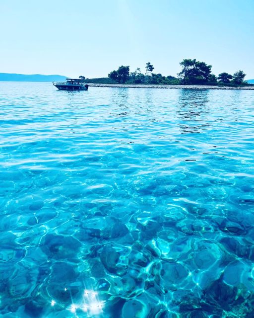 From Split: Blue Lagoon & 2 Islands half-day Private - Who will enjoy this boat tour most