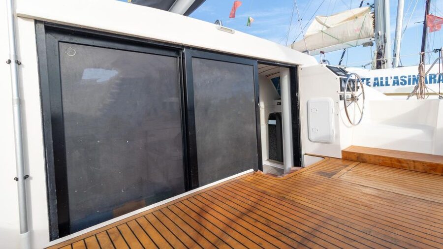 From Stintino: Catamaran tour to Asinara Island - Key points to know before booking