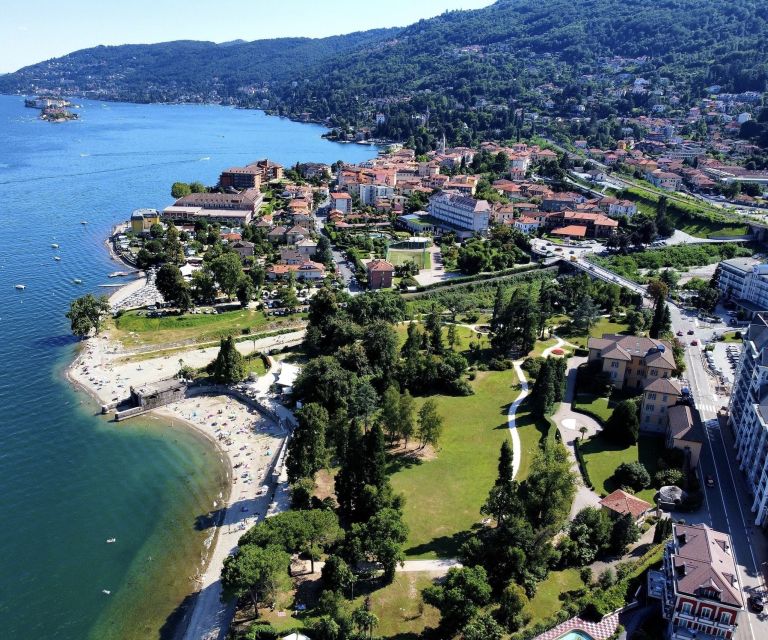 From Stresa: 2 Borromean Islands Hop-on Hop-off Boat Tour - Isola Bella: Palace, Grottoes, and Formal Terraces