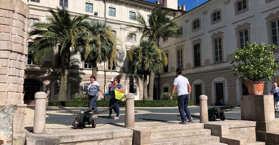 From Stresa: 2 Borromean Islands Hop-on Hop-off Boat Tour - What the $14 Price Really Covers