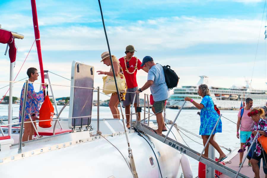 From Tahiti: Tetiaroa Island Tour by Sailing Catamaran - Is the $227 price good value?