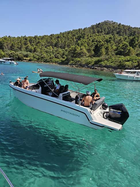 From Zadar: Islands Boat Tour with Drinks - Leaving Zadar by the INA gas station