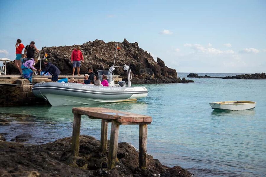 Fuerteventura: 1-hour private mini-cruise to Lobos Island - Key points to know before you book