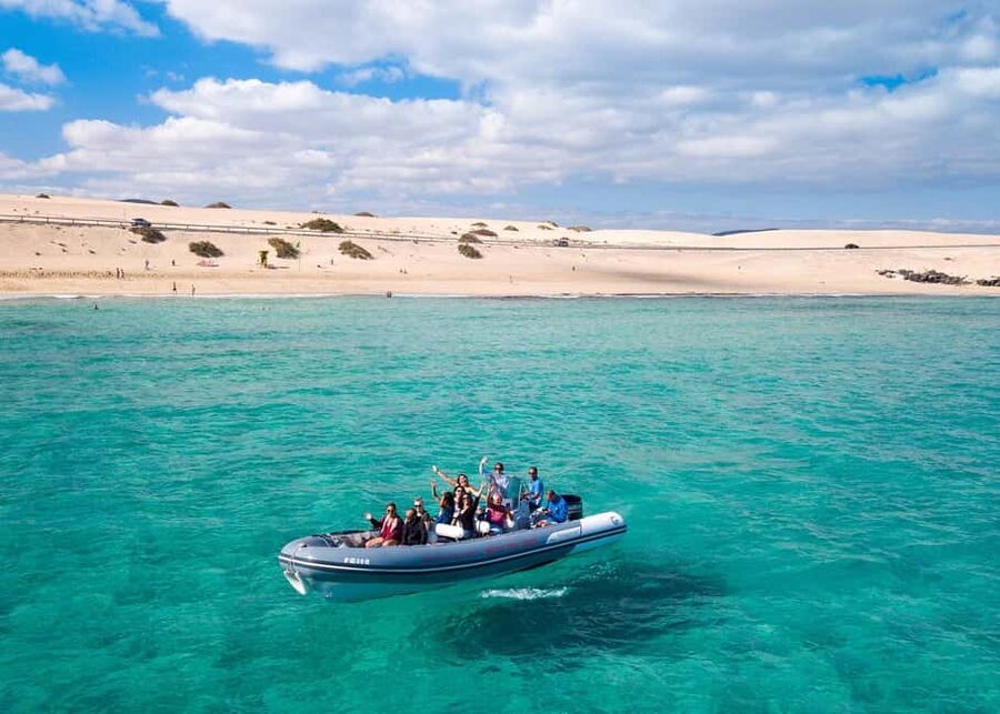 Fuerteventura: Lobos Island Round-Trip Speedboat Ticket - Key points at a glance