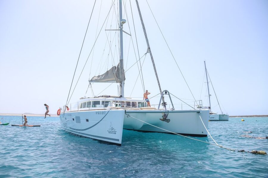 Fuerteventura: Private Luxury Catamaran to Lobo Island - Playa de La Concha and its calm water