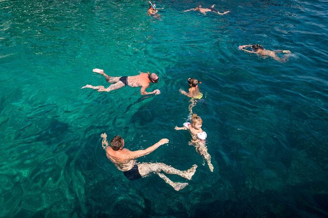Full Day Boat Cruise to 3 Islands with optional pickup - The boat, group size, and finding a good seat