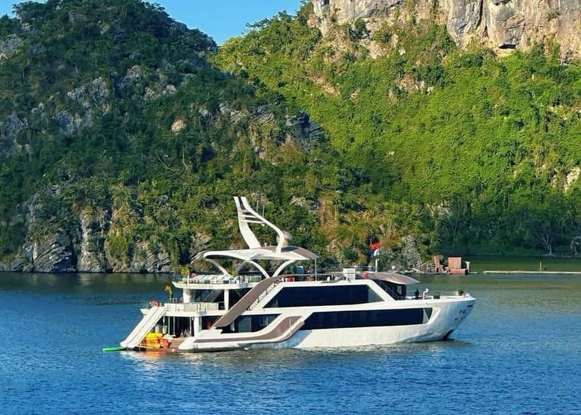 Full-Day Boat Tour Explore Lan Ha Bay from Cat Ba Island - Kayaking through Bright and Dark Cave