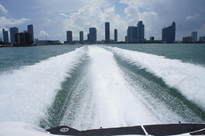 Fully Private Speed Boat Tours, VIP-style Miami Speedboat Tour of Star Island! - Starting at Watson Island and getting ready to ride