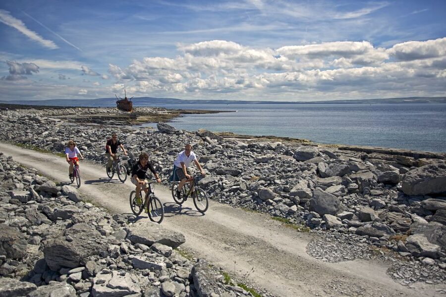 Galway: Day Trip Ferry to Inis Oírr (Aran Islands) - Getting to Rossaveel for the 10:30 Ferry