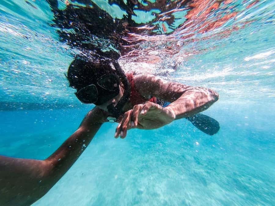 Gili Islands: Private Snorkeling Boat Tour with Local Guide - Guides who make the biggest difference