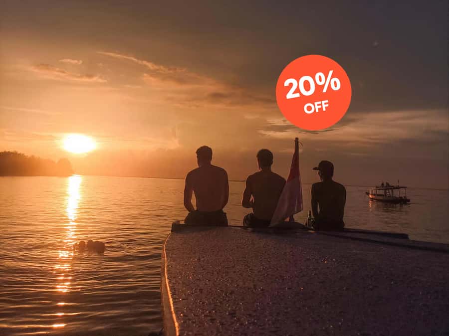 Gili Trawangan: Gili Islands Sunset Boat Tour and Snorkeling - What makes this trip worth your afternoon