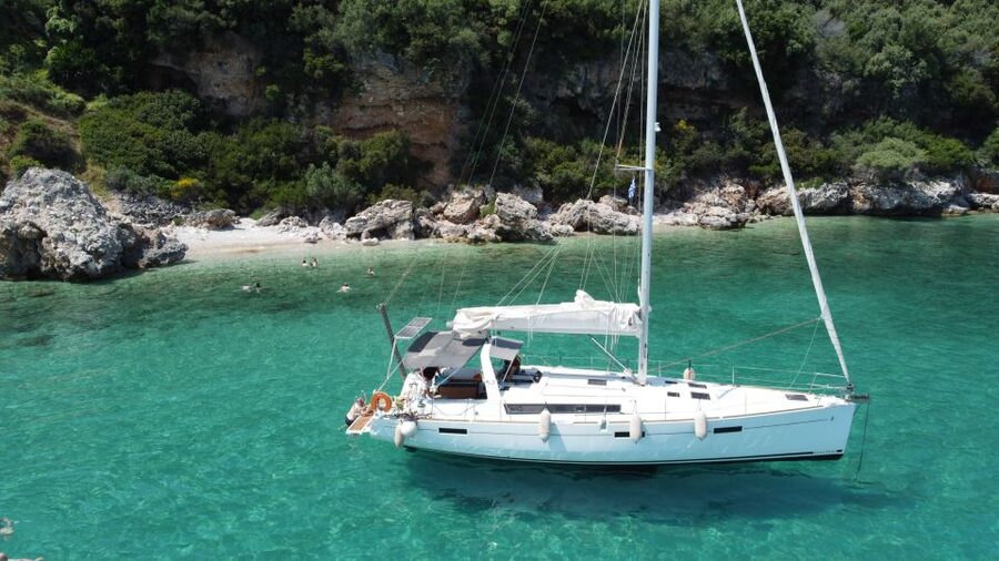 Gouvia: Corfu Island Sailing Trip with Snack and Soft Drinks - Leaving Gouvia Marina for the northeast coast