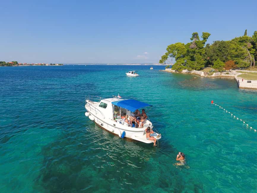 half day group speedboat tour of the islands around Zadar - Leaving Zadar by speedboat
