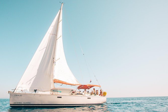 Half Day Sailing on a comfort yacht around Hvar and Pakleni islands- small group - Who Will Enjoy This Four-Hour Trip?