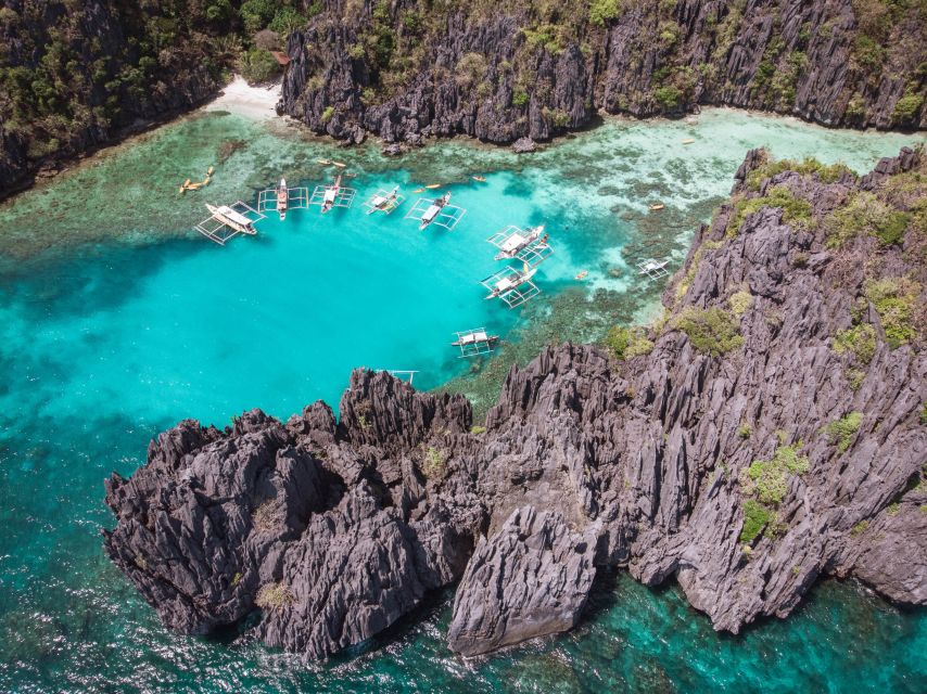 Half-Day Seasation Premium Speedboat Group Island Hopping - Seven Commandos and the beach route