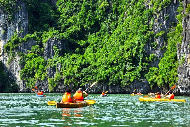 Halong Bay and Lan Ha Bay from Cat Ba Island: Cruise and Kayak Tour - Practical advice before you reserve