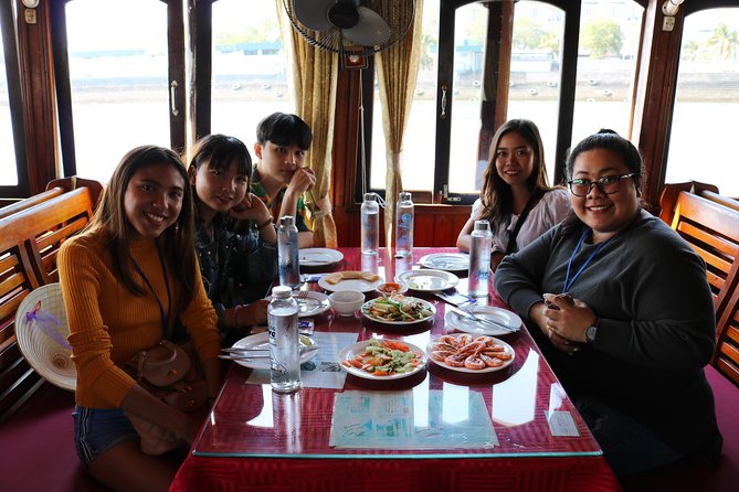 Halong Islands, Caves, Kayak, Lunch day tour w Dragonfly Cruise - Fighting Cocks Island and the Bay’s Classic View