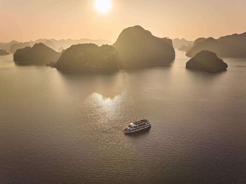 Hanoi: Halong Bay Cruise, Amazing Cave, Titov Island & Kayak - Boarding the cruise at Tuan Chau