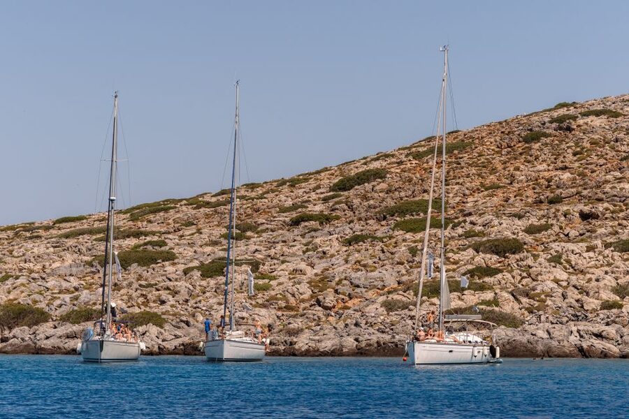 Heraklion: Catamaran Sailing to Dia island - Should you book the Dia Island catamaran?