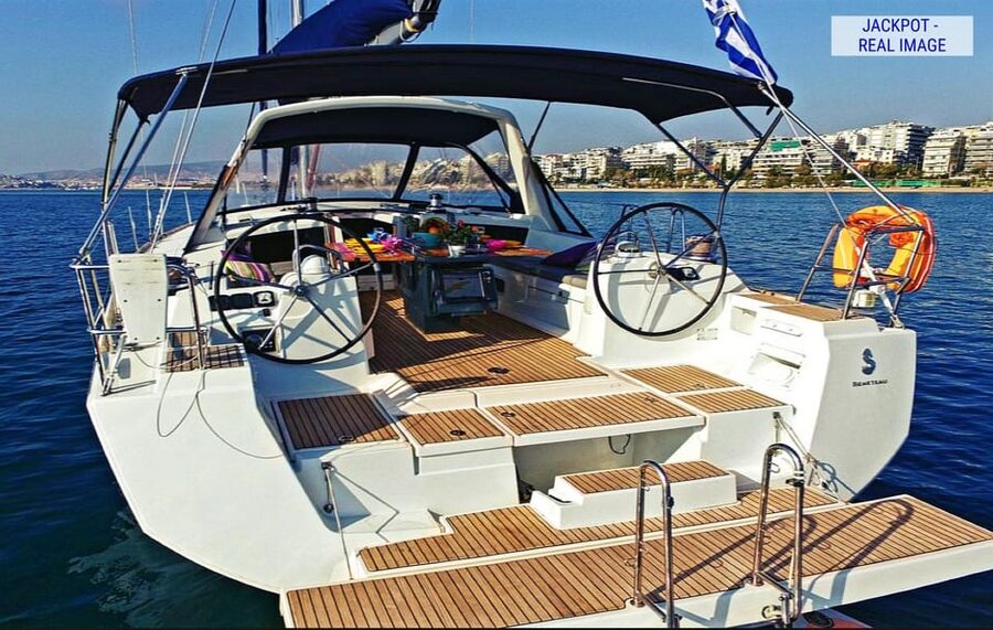 Heraklion: Dia Island Luxury Sailing Trip with Meal & Drinks - Is the $68 price good value?