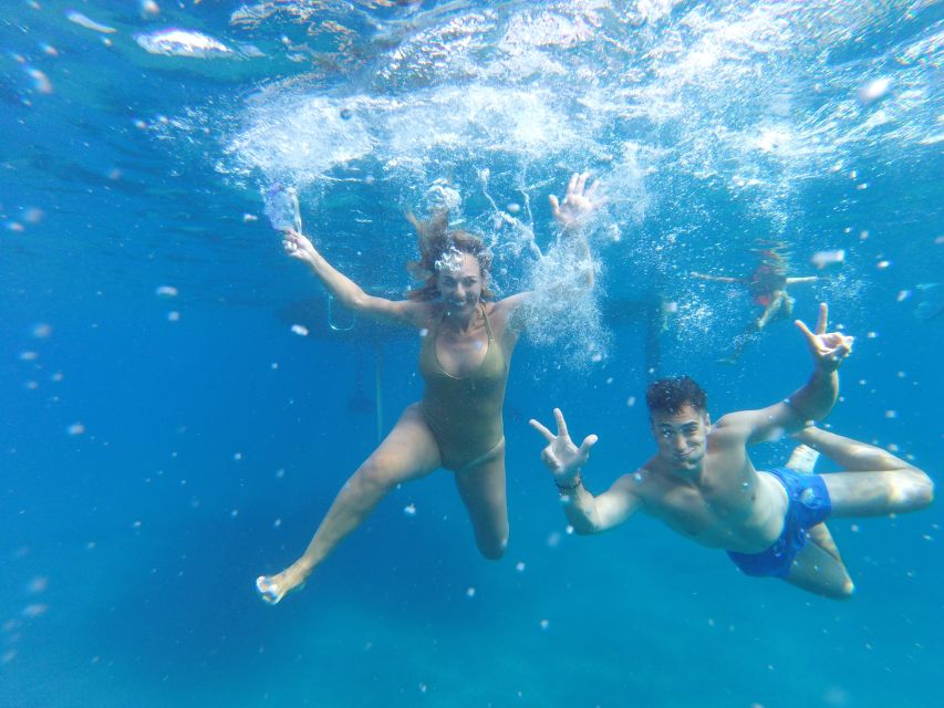 Heraklion: Dia Island Morning Sailing Trip with Snorkeling - Snacks, wine, and a relaxed meal break