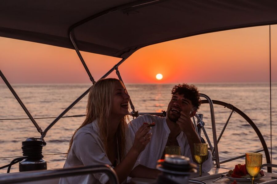 Heraklion: Dia Island Sailing Cruise with Snorkeling - Who should book this Dia Island cruise?