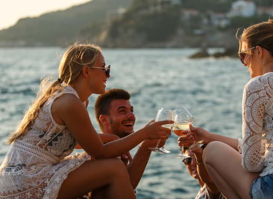 Heraklion Luxury Sailing Catamaran Dia Island | Gourmet Menu - The return sail and changing Aegean light