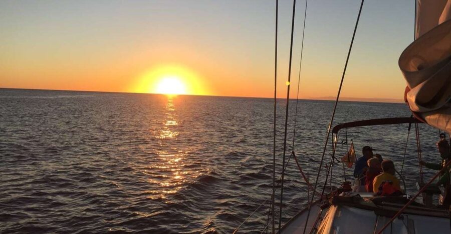 Heraklion: Private Sunset Cruise to Dia Island - Watching the sunset from the water
