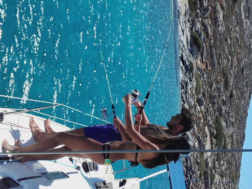 Heraklion: Sailboat Cruise to Dia Island with Drinks & Lunch - Crew service and the feel of the trip