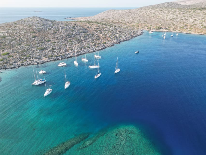 Heraklion: Sailing Cruise to Dia Island with Drinks and Meal - Lunch on the boat, with Greek flavors