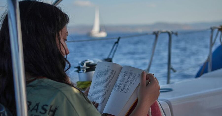 Heraklion: Sunset Sailing Cruise Dia Island with Snorkeling - Sunset sailing back to Crete