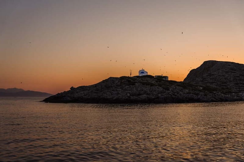 Heraklion: Sunset Sailing Cruise Dia Island with Snorkeling - Five hours around Dia’s main cove