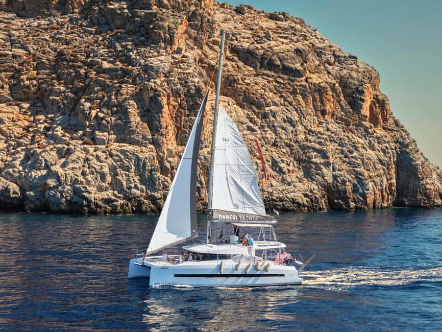 Hersonissos: Catamaran Sailing Trip to Dia Island with Lunch - A sea day built around Dia Island