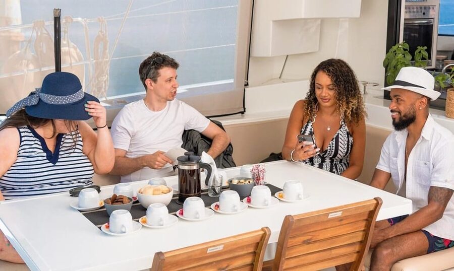 Hersonissos: Private Catamaran Cruise, Dia Island with Lunch - Price, timing, and practical tradeoffs