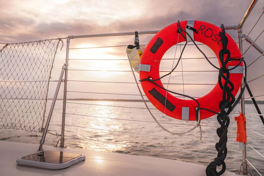 Hilton Head Island: Golden Hour Catamaran Cruise - Drinks, Light Bites, and a Better Sunset Rhythm