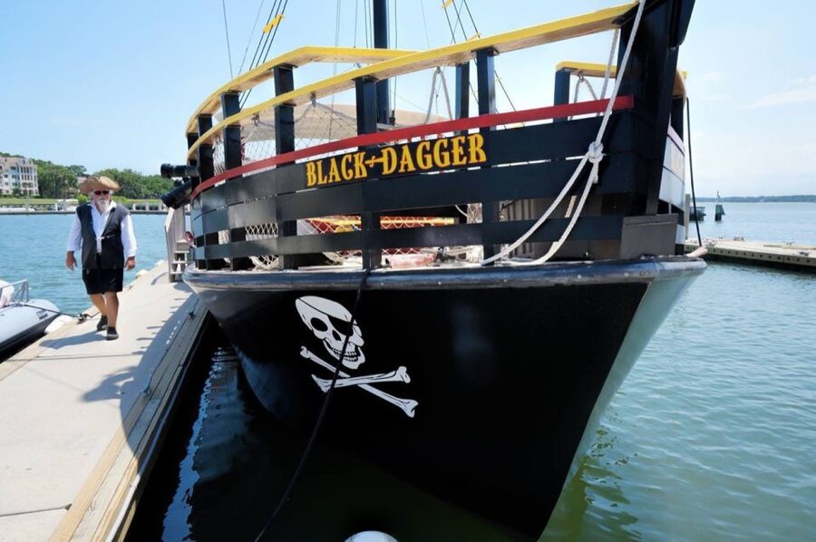 Hilton Head Island: Pirate Cruise on the Black Sparrow - Water Cannons, Swordplay, and the Main Event