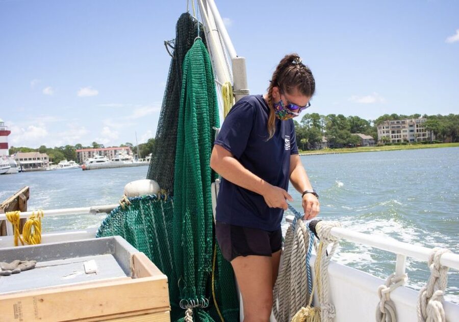Hilton Head Island: Shrimp Trawling Boat Tour - A working shrimp boat, not a sightseeing cruise