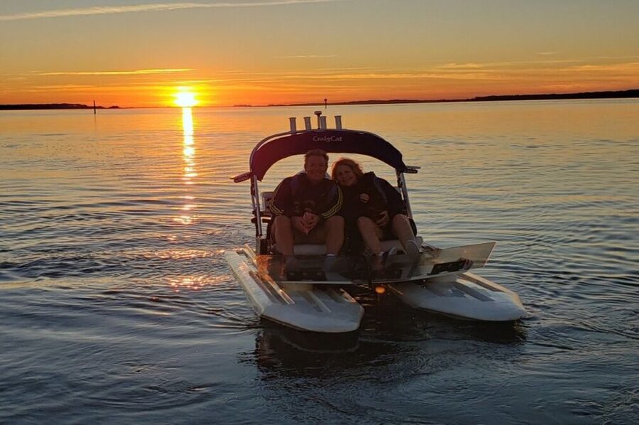 Hilton Head Island: Sunset Creek Cat Boat Tour - Opening the throttle on a Creek Cat