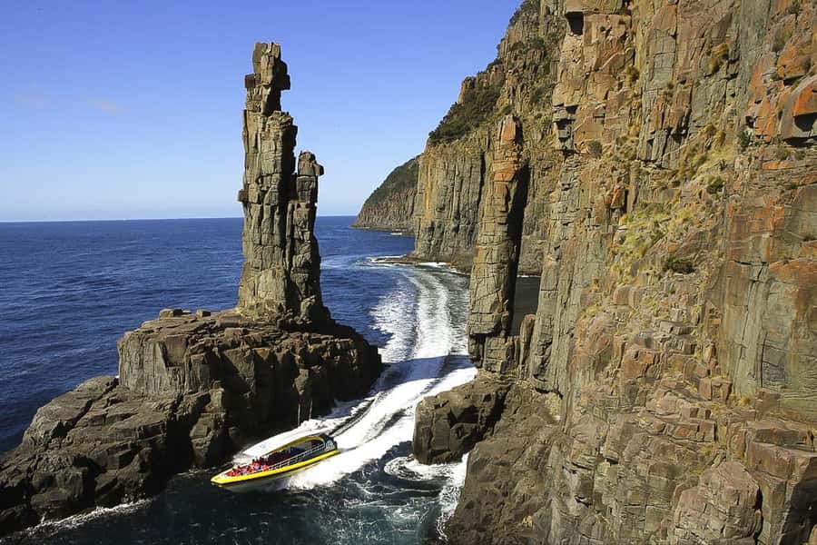 Hobart: Bruny Island Wilderness Coast Eco Cruise with Lunch - Why the Bruny coast is the main event