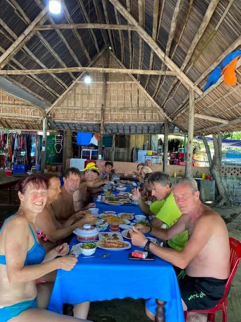 Hoi An/ Da Nang: Snorkeling Cham Island By Speedboat - Seafood lunch at a Cham Jungle Restaurant