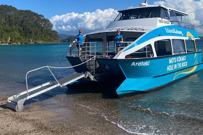 Hole in the Rock Cruise & Island Tour - with two island stopovers - Key points at a glance