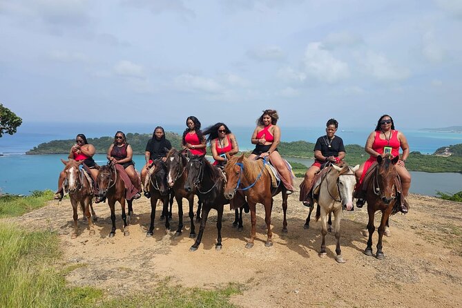 Horseback Riding at Hawksbill Beach in Five islands Antigua - Meeting the horses and guides