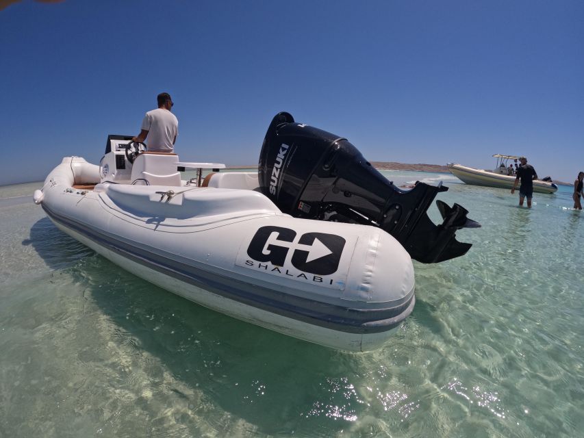 Hurghada: 4 Island Hopping Tour Dolphin, Snorkeling & Lunch - The optional five-minute parasailing flight