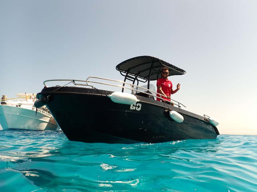 Hurghada: 6 Islands Tour with Dolphin Watching & Snorkelling - Who will enjoy this day most