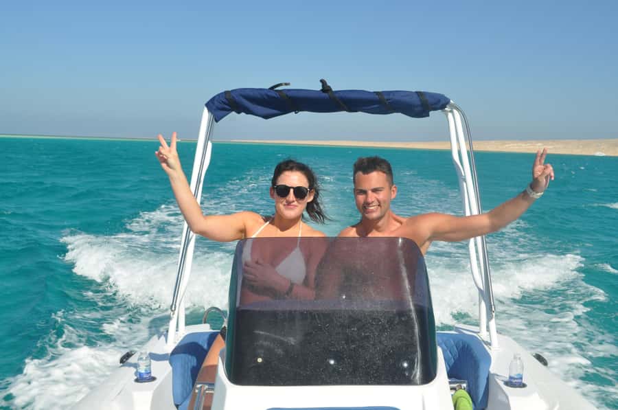 Hurghada: 6 Islands Tour with Dolphin Watching & Snorkelling - Giftun National Park and the first reef stop