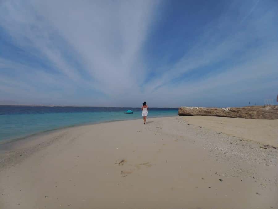 Hurghada: Boat trip to Magawish island with Multi Options - Who will enjoy this day most