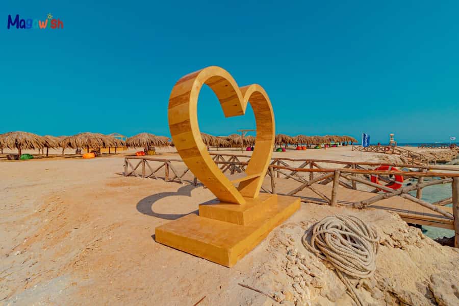 Hurghada: Elegance Yacht Cruise To Orange & Magawish island - Two islands, two different moods