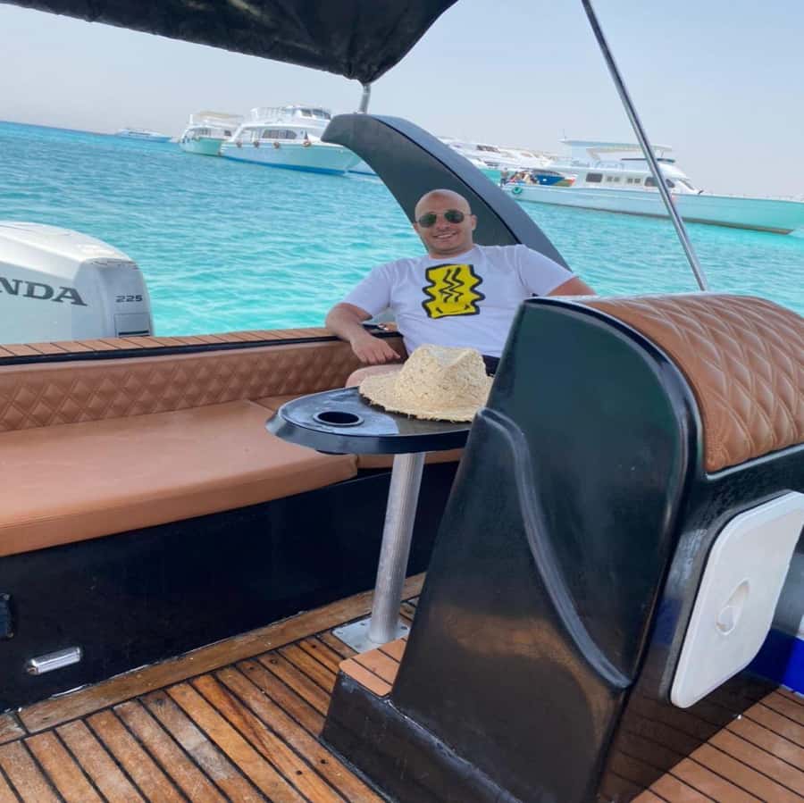 Hurghada: Giftun Island Orange Bay Speedboat Cruise & Lunch - Orange Bay is the relaxing half