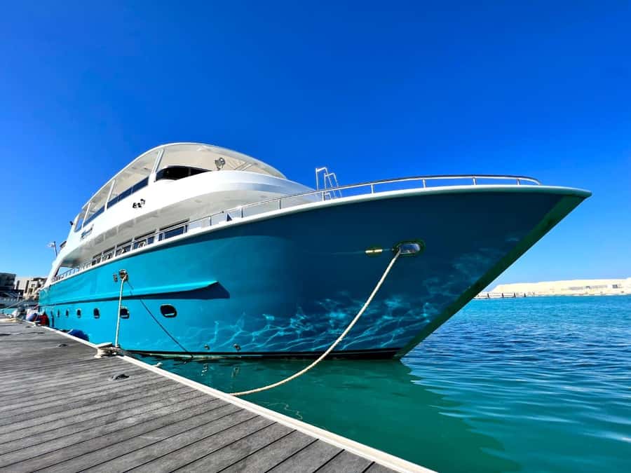 Hurghada: Orange & Giftun Island Cruise with Massage & Lunch - Orange Bay gives you beach time before the reefs